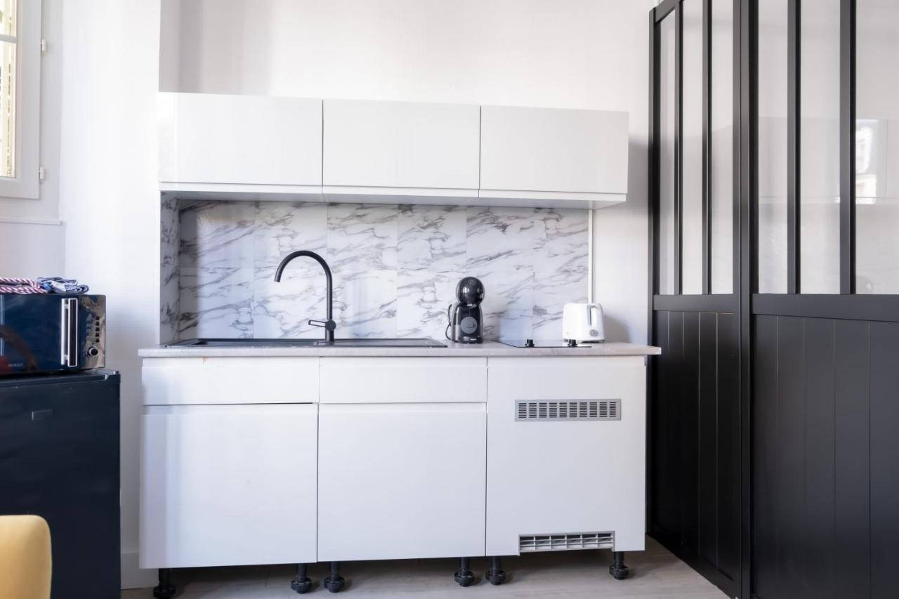 Residence Peace Ле Бурже Екстериор снимка