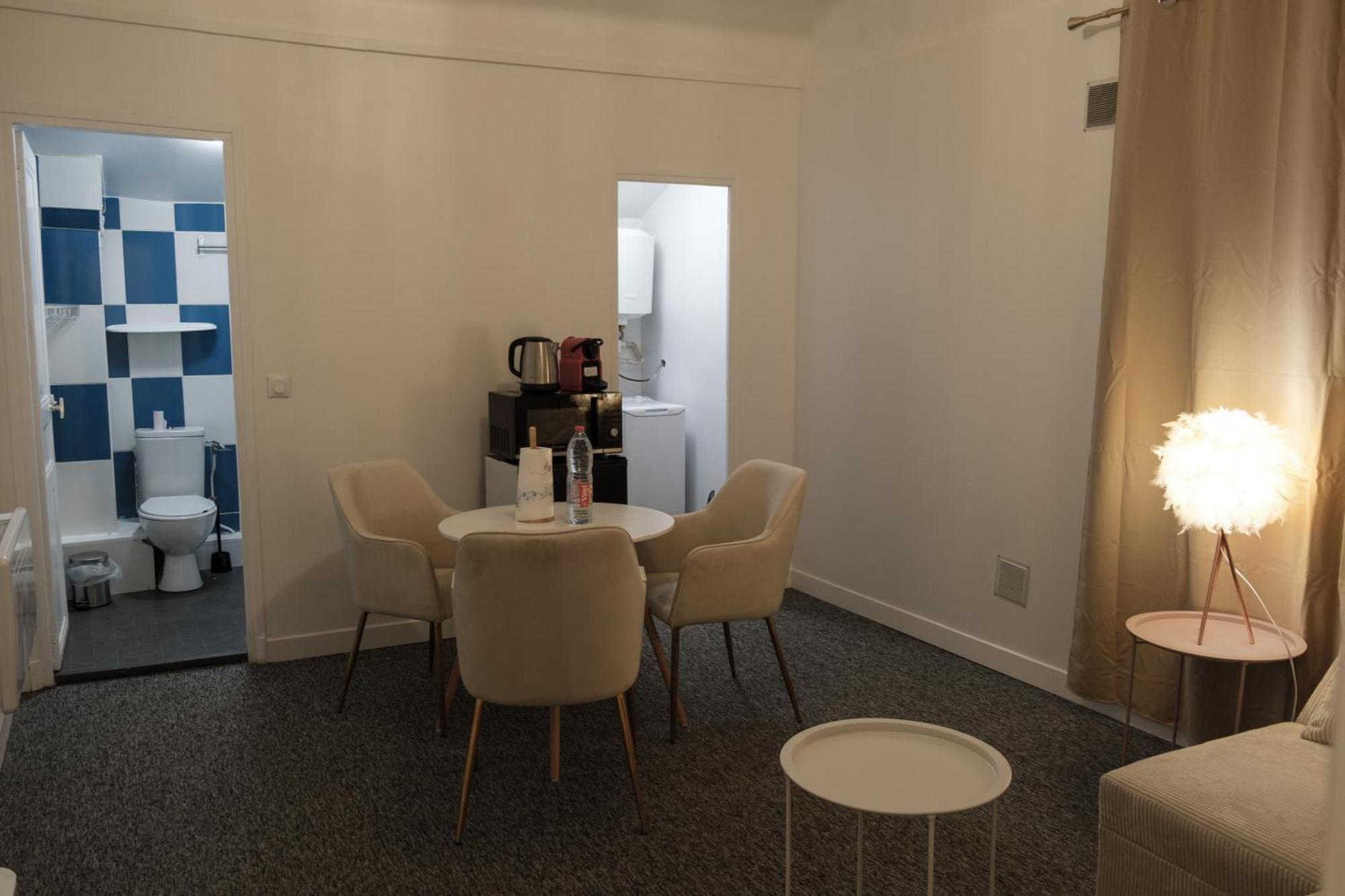 Residence Peace Ле Бурже Екстериор снимка