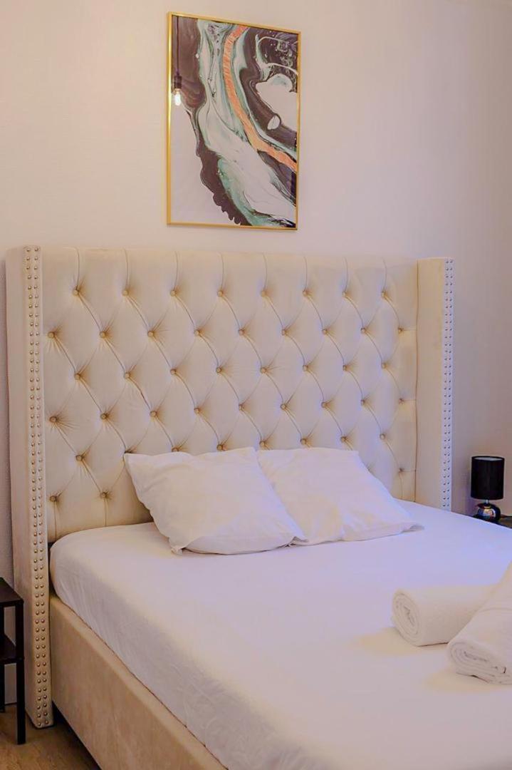 Residence Peace Ле Бурже Екстериор снимка
