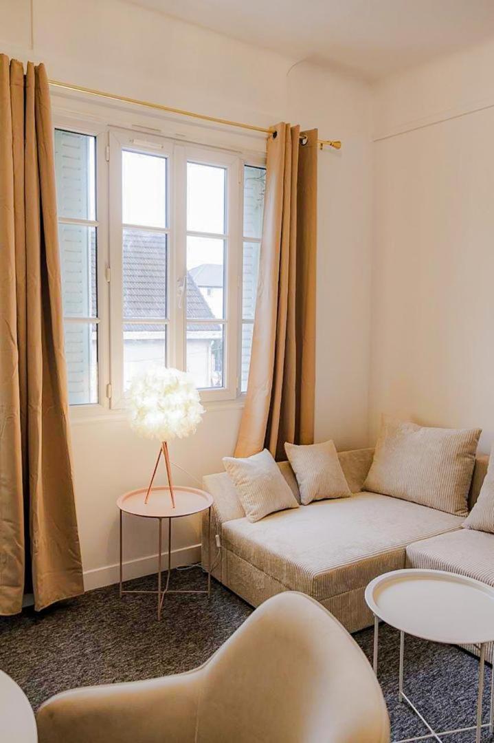 Residence Peace Ле Бурже Екстериор снимка